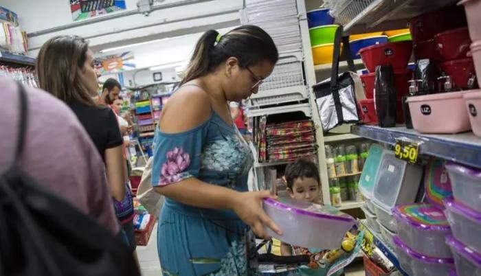 Sociedad_Salud_Plástico