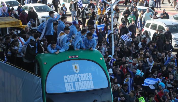 Beatriz Argimón recibió a la selección uruguaya de fútbol sub-20