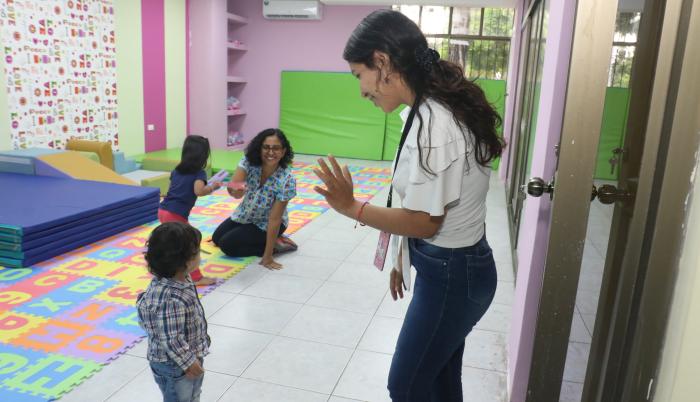 Guardería El Universo De Los Niños De Soledad De Graciano - Micole