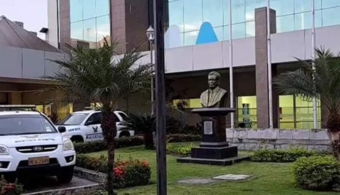 Portoviejo: Asesinan A Paciente En El Interior Del Hospital Verdi Cevallos