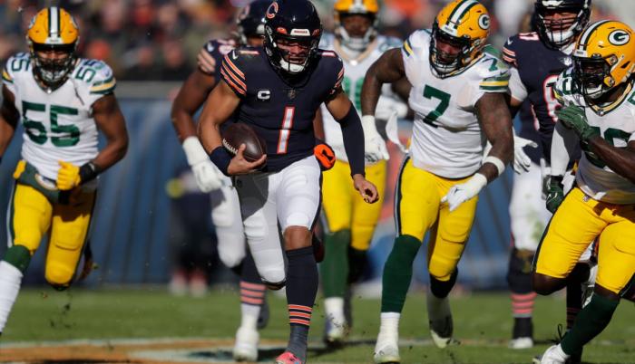 Los Packers dominan a los Bears, en la rivalidad más añeja de la NFL