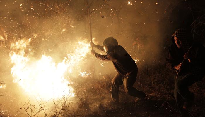Hecho. Uno de los incendios forestales registrados días atrás en la ciudad de Quito.
