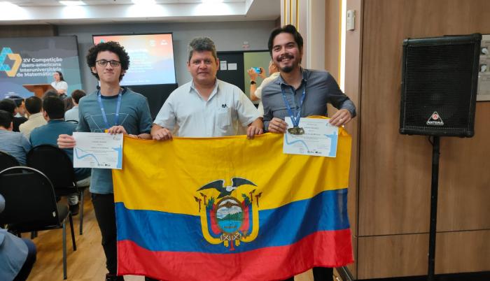 Alumnos de Espol