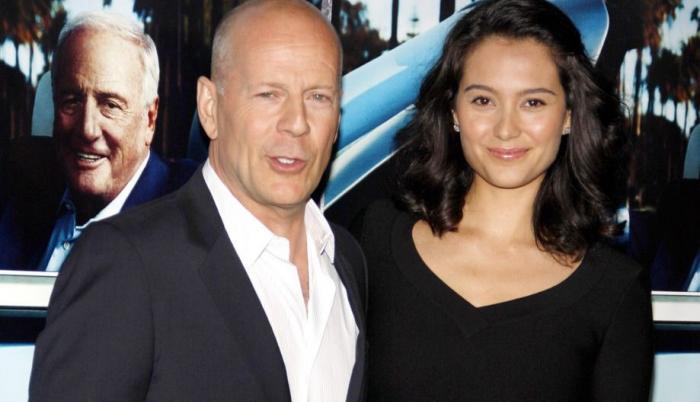 Bruce Willis Su Esposa Ignora Si L Est Consciente De Su Enfermedad