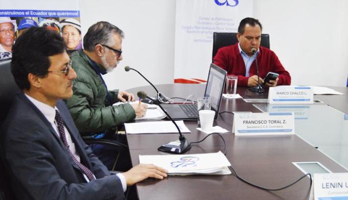 contralor- concurso- cpccs