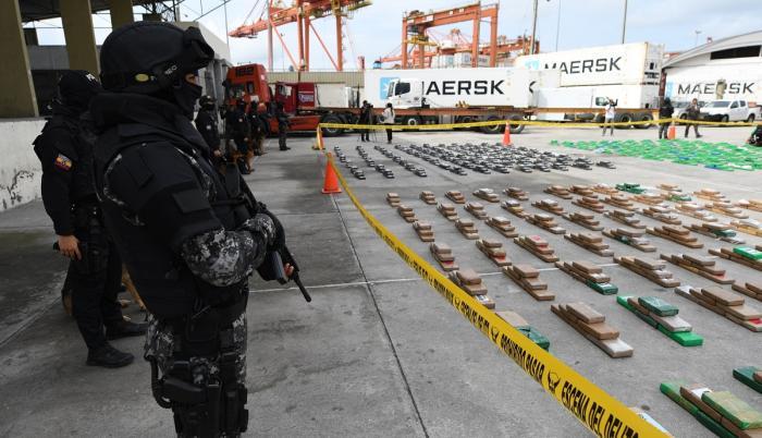 DROGA EN PUERTOS
