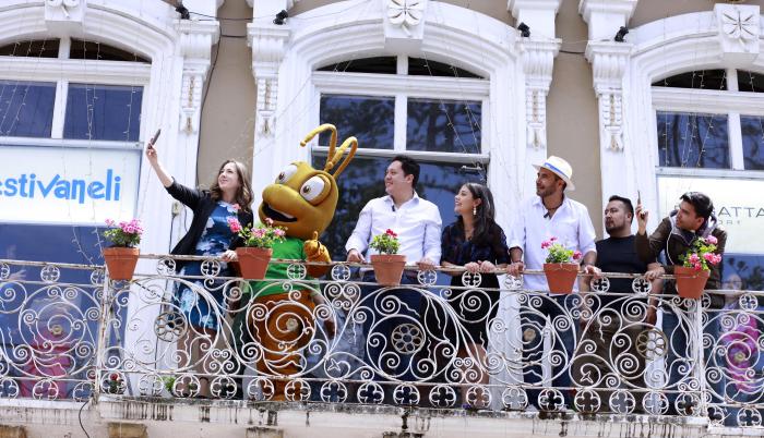 BALCONES FLORIDOS