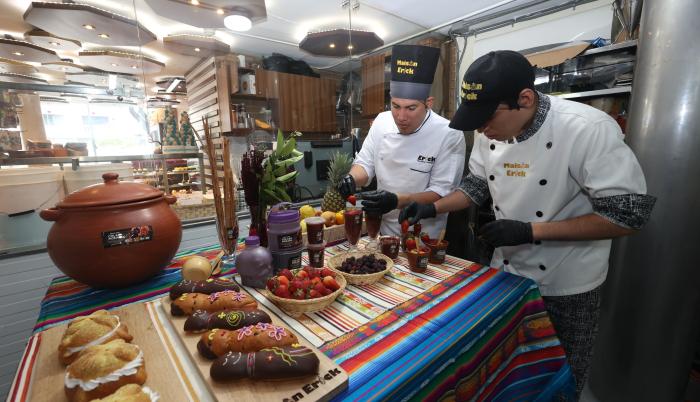 COLADA MORADA Y GUAGU (11424935)