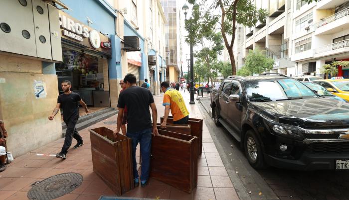 LOCALES CLAUSURADOS, GUAYAQUIL