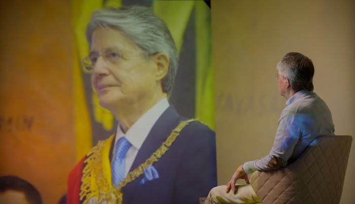 Captura de pantalla. El presidente saliente, Guillermo Lasso, durante la grabación de un documental publicado por la presidencia del Ecuador