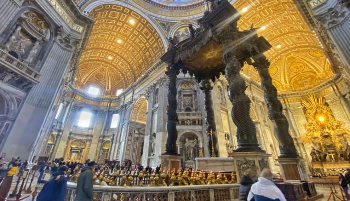 El Imponente Baldaquino De Bernini Afronta Una Restauración 'titánica'