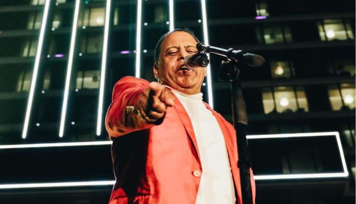 Wilfrido Vargas: Se recupera pero sigue internado por un cuadro de