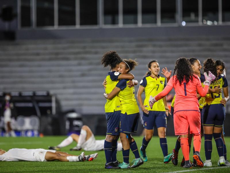 La selección sub-17 trabajará - Futbol Femenino en Uruguay