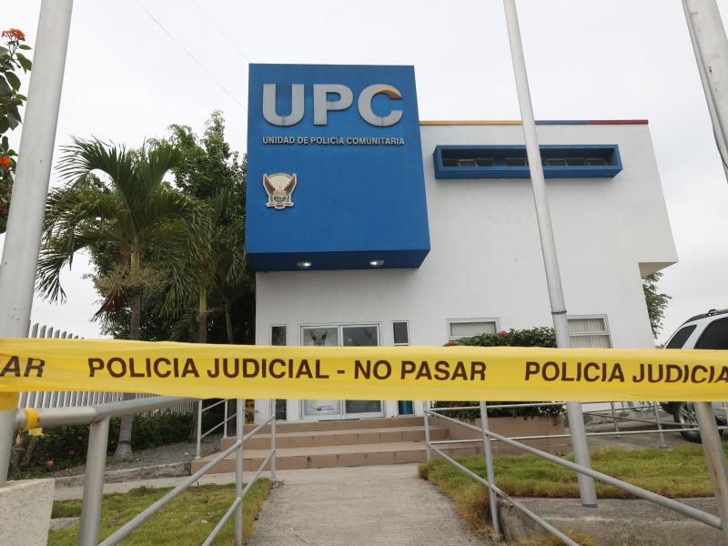 Gobierno admite decomiso de material militar peruano