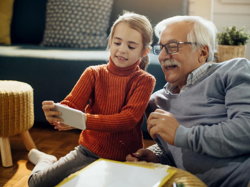 El WhatsApp, la aplicación preferida para los abuelos