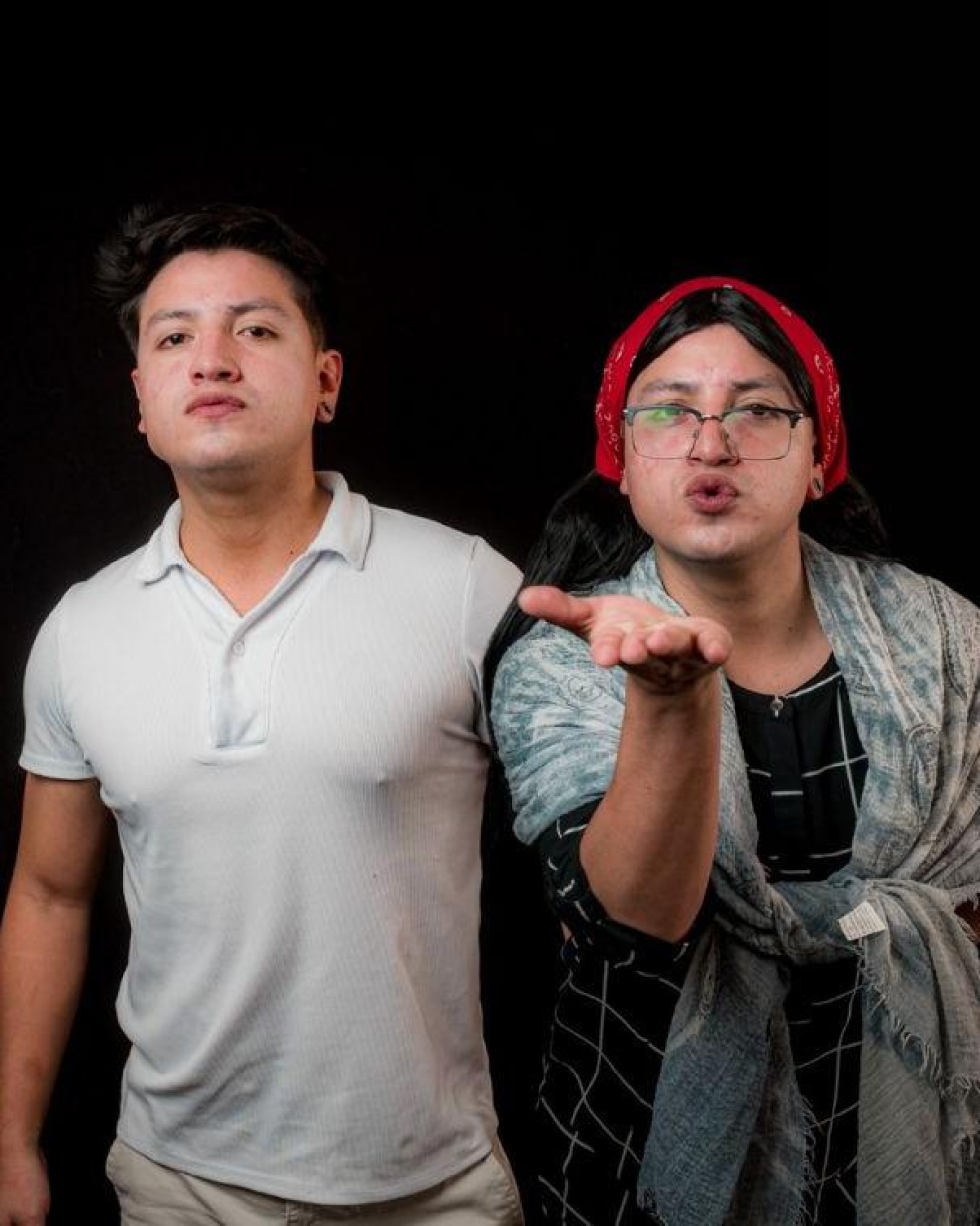 Glenn Aulestia y su personaje de Mamá Meche.