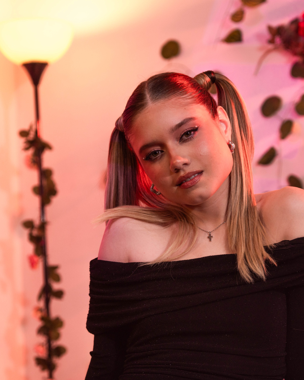 La cantente guayaquileña Gloria, artista de latin pop, fue una de las cuatro artistas ecuatorianas que compartieron su punto de vista sobre el tema.