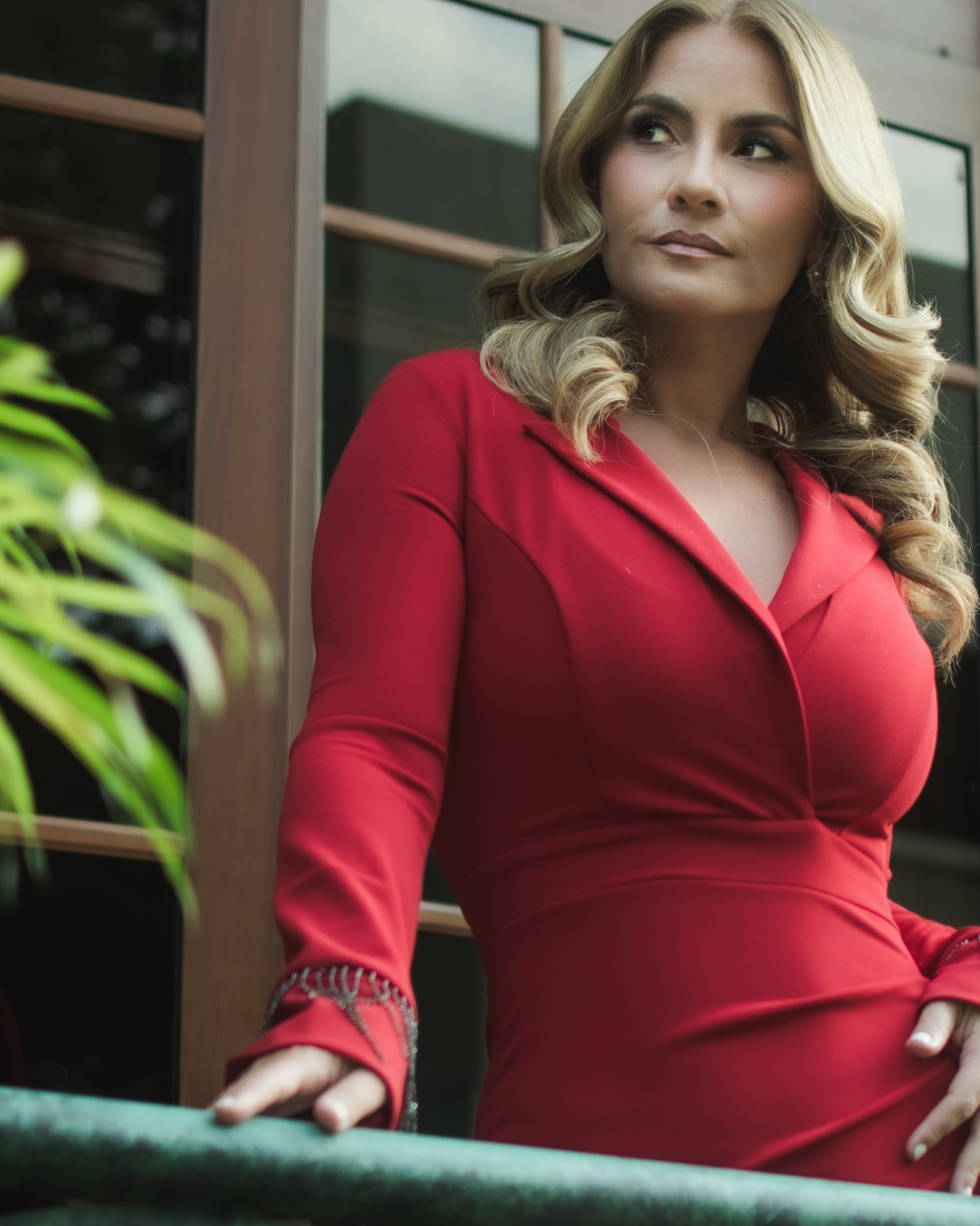 Jacqueline está dedicada a la radio, al contenido digital para marcas y a su negocio multinivel.