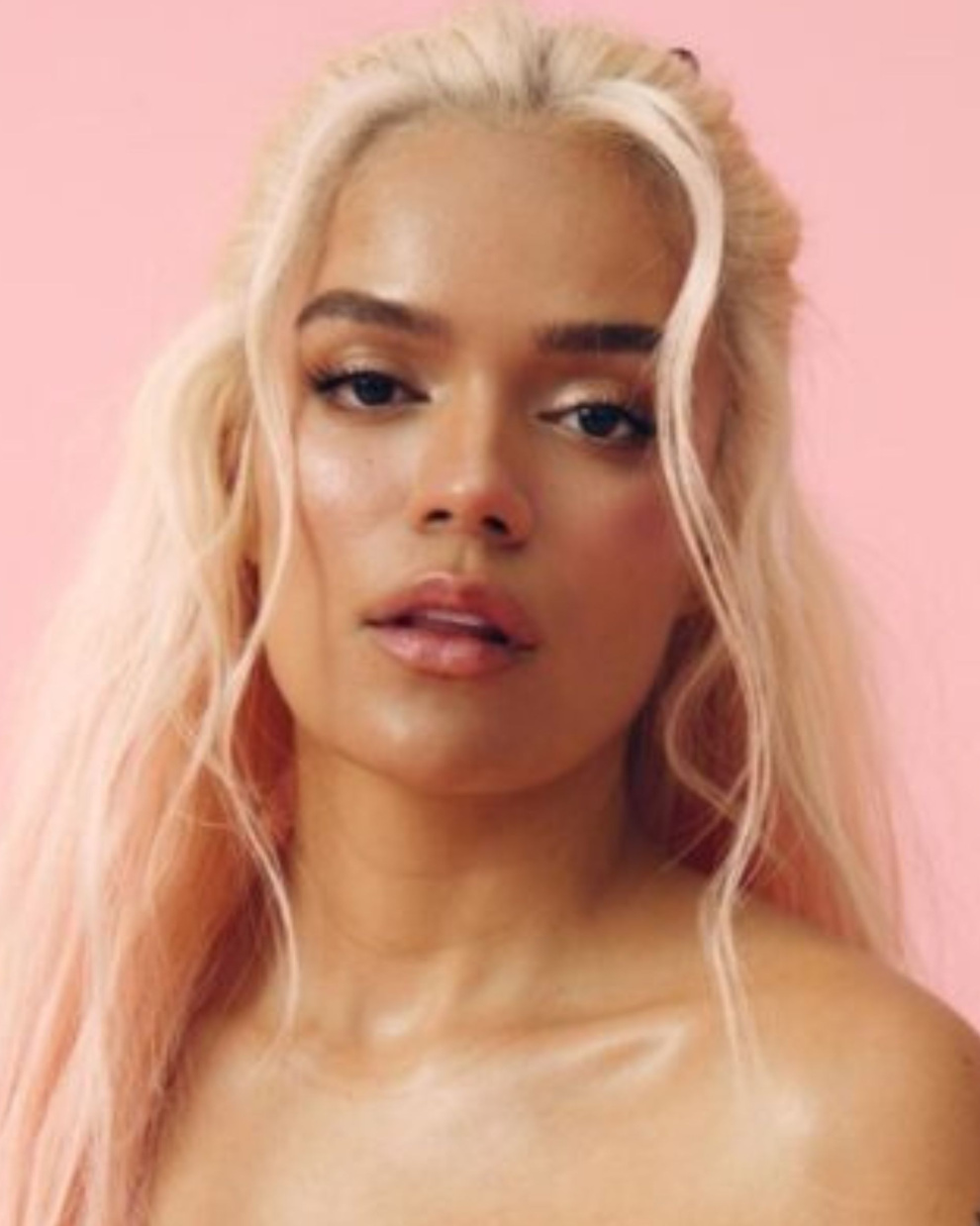 Karol G tiene 36 años.