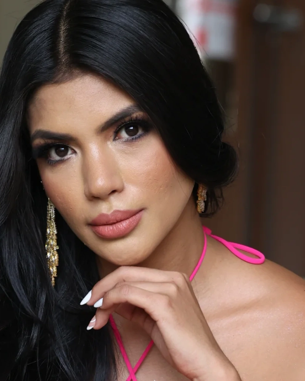Conny Garcés reaparece en redes sociales y retoma su boutique online semanas después del atentado que afectó a su negocio familiar en Urdesa, norte de Guayaquil.