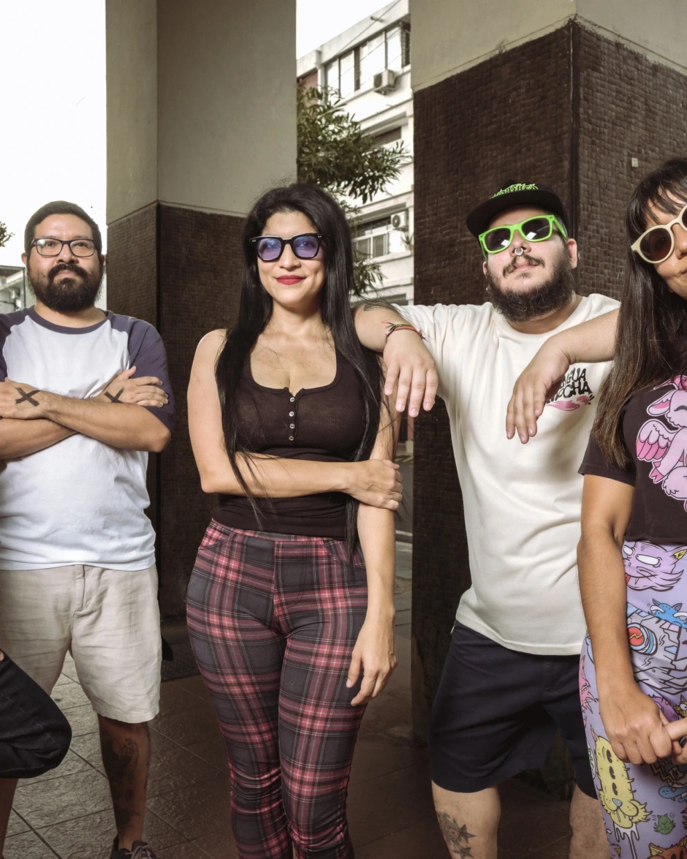 Pukarana son Iván Jiménez (guitarra), Gary Huacón (guitarra), Catalina Coronel (bajo), Andrés Loor (batería) y Elizabeth Coronel (voz).