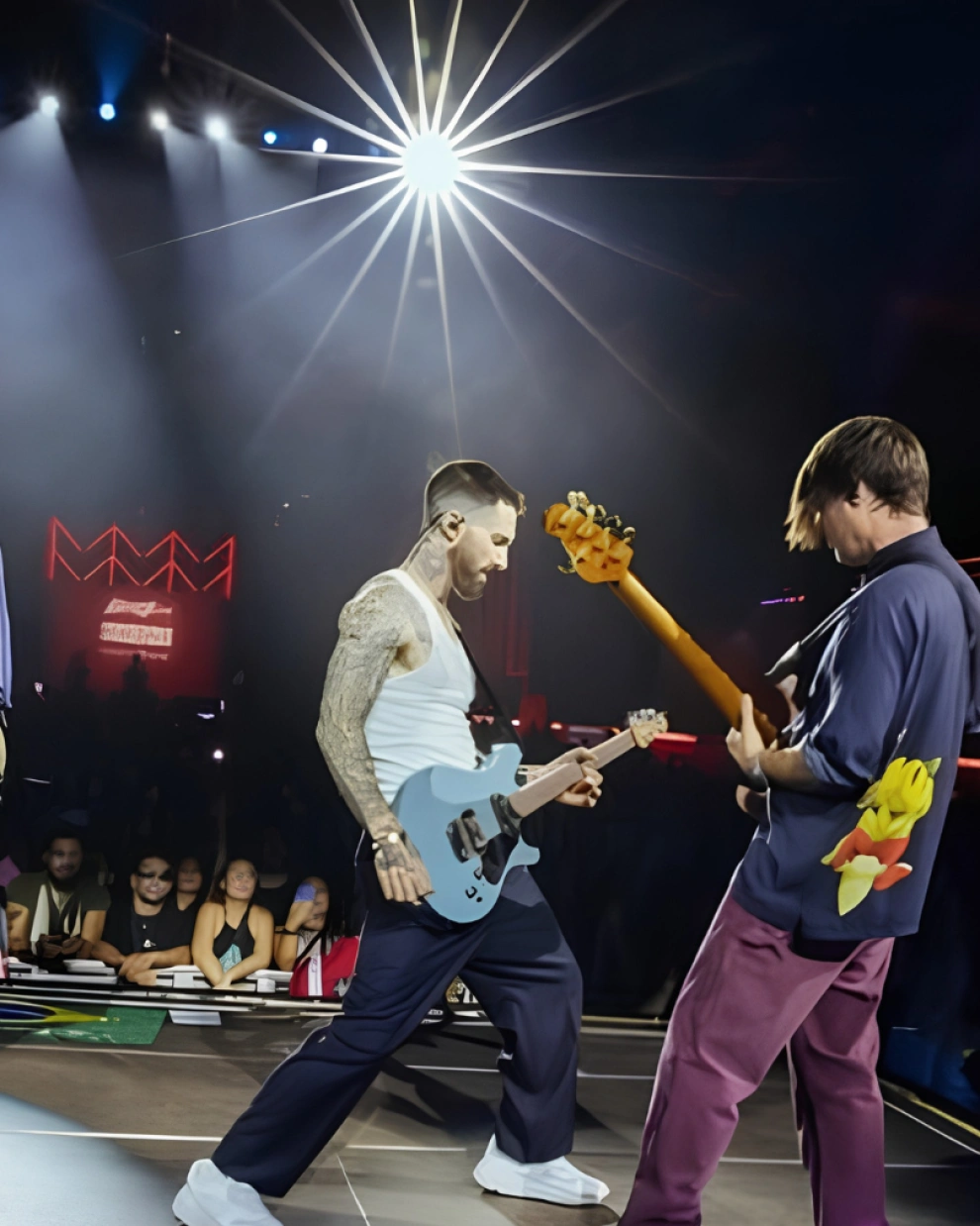 Maroon 5 durante un concierto, previo a su llegada a Ecuador para el FTC Live al Parque.