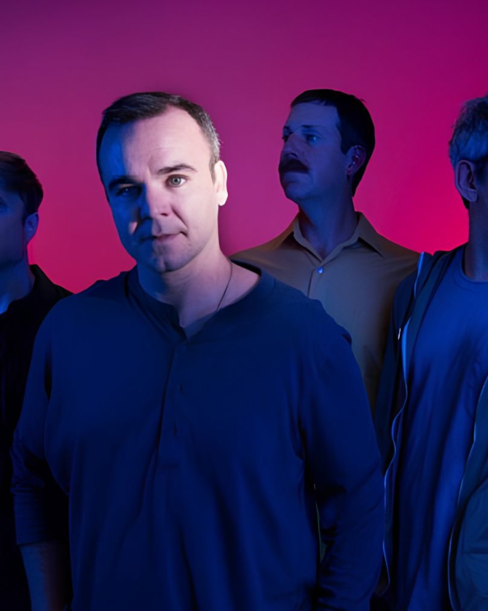 Future Islands llevará su mezcla de synth pop e indie al concierto de The Strokes en Quito.