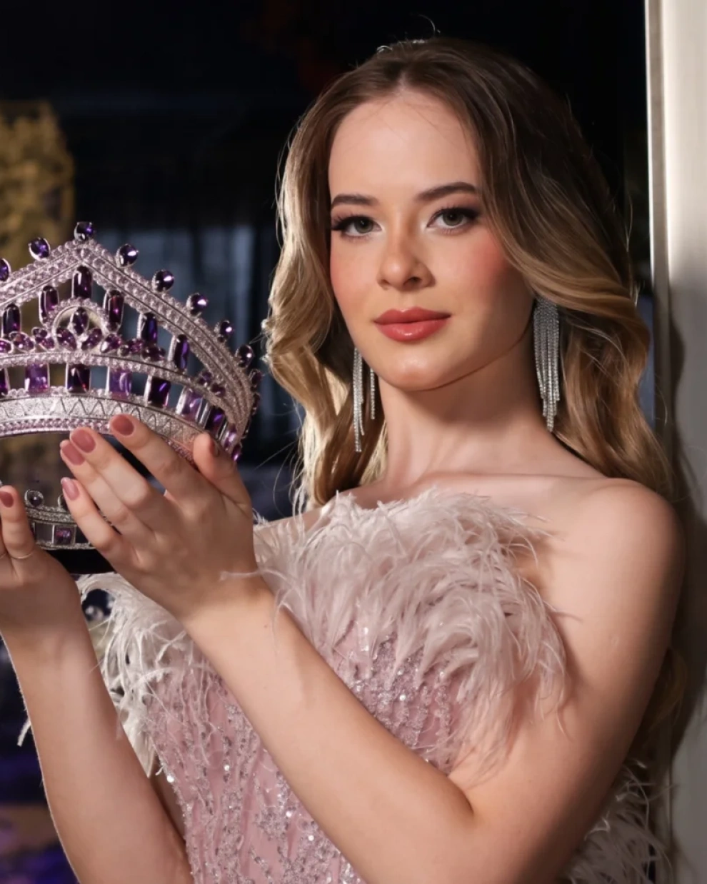 Tras un año de reinado, Giselle Rosales afirma que la corona le enseñó paciencia, organización y a valorar lo verdaderamente importante.
