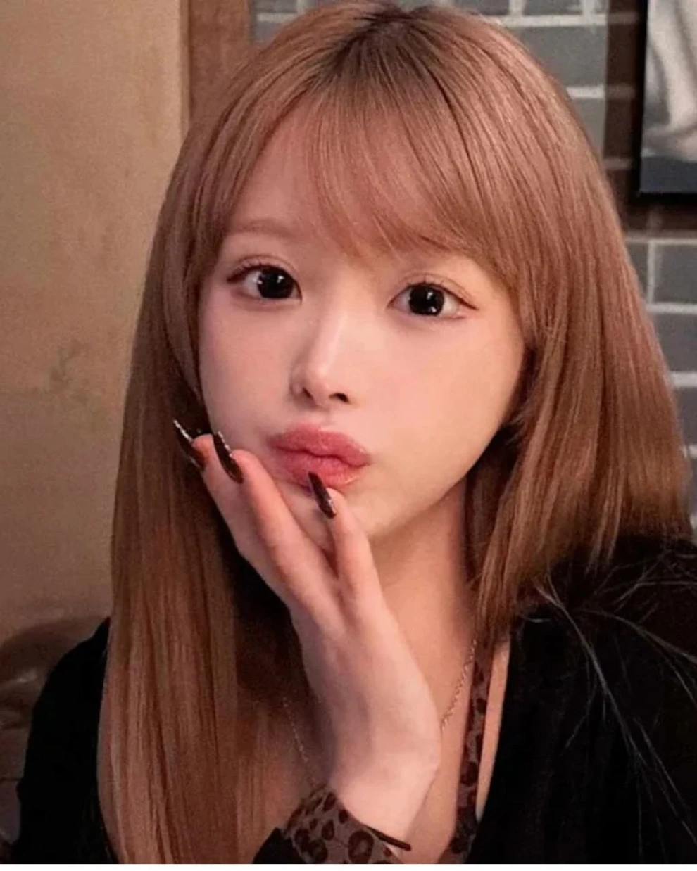 Mina chan compartía contenido sobre el grupo de kpop ENHYPEN.