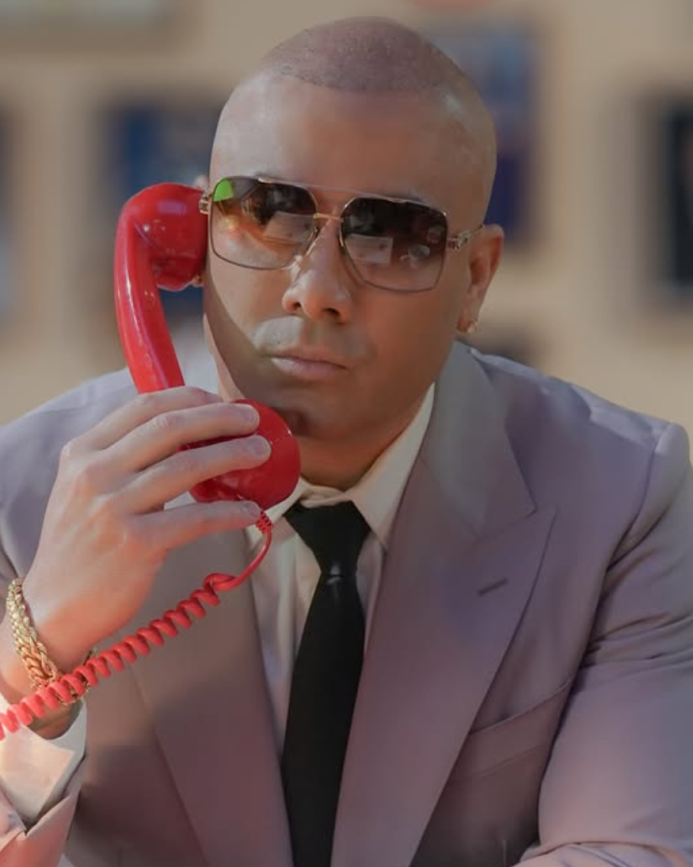 Wisin presenta La Universidad del Perreo.