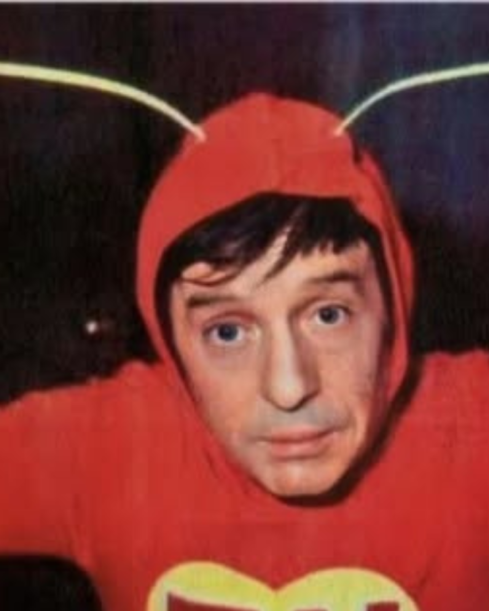 Roberto Gómez Bolaños interpretó al Chapulín Colorado.