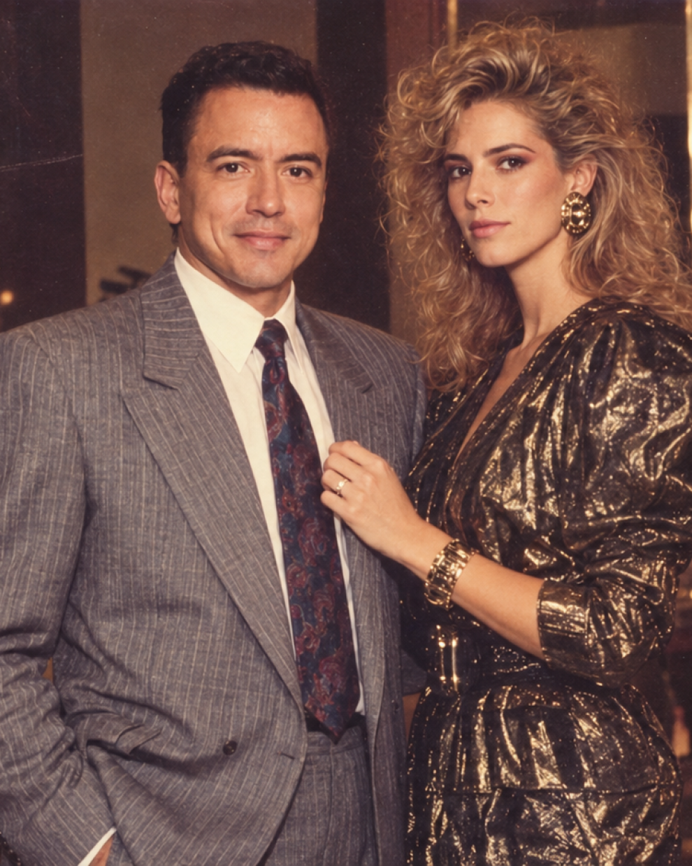 Daniel Noboa y Lavinia Valbonesi: Así se verían el presidente Daniel Noboa y la primera dama Lavinia Valbonesi bajo la estética de los años 80, según una recreación realizada con inteligencia artificial.