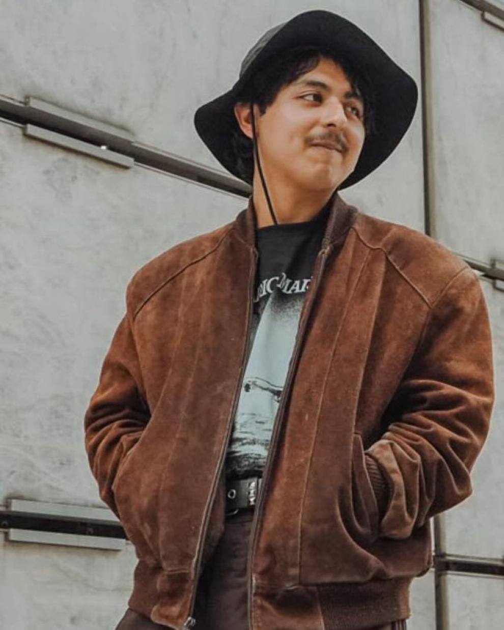 Macario Martínez pasó de trabajar como barrendero en Ciudad de México a competir como Mejor Nuevo Artista en los Latin Grammy 2026.