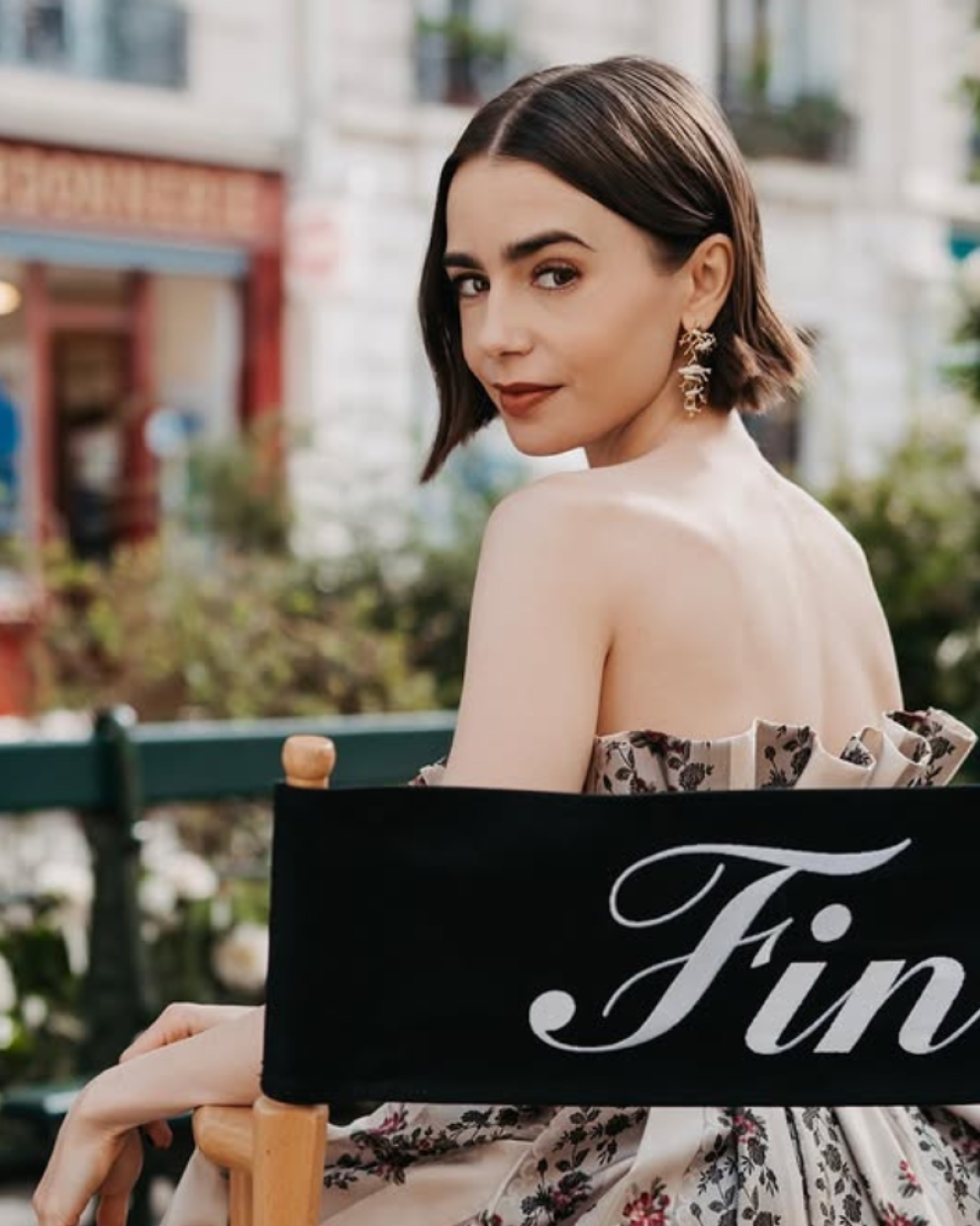 Lily Collins interpreta a Emily Cooper en Emily in Paris, serie que llegará a su temporada final con la sexta entrega.