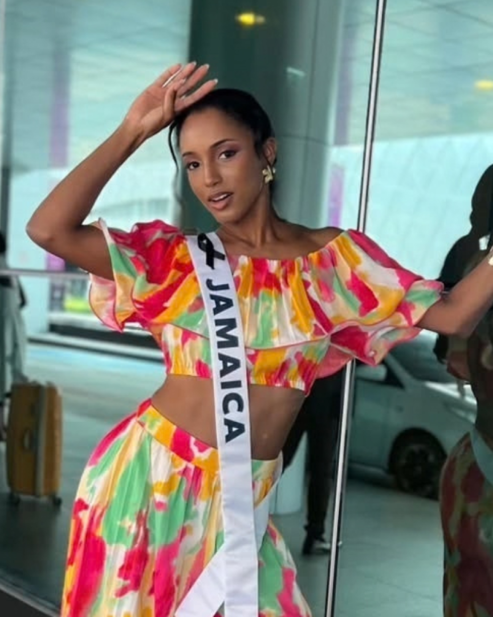Gabrielle Henry, Miss Jamaica 2025, demandó a Miss Universo por la caída que sufrió en 2025 de la que dice que cambió su vida para siempre.