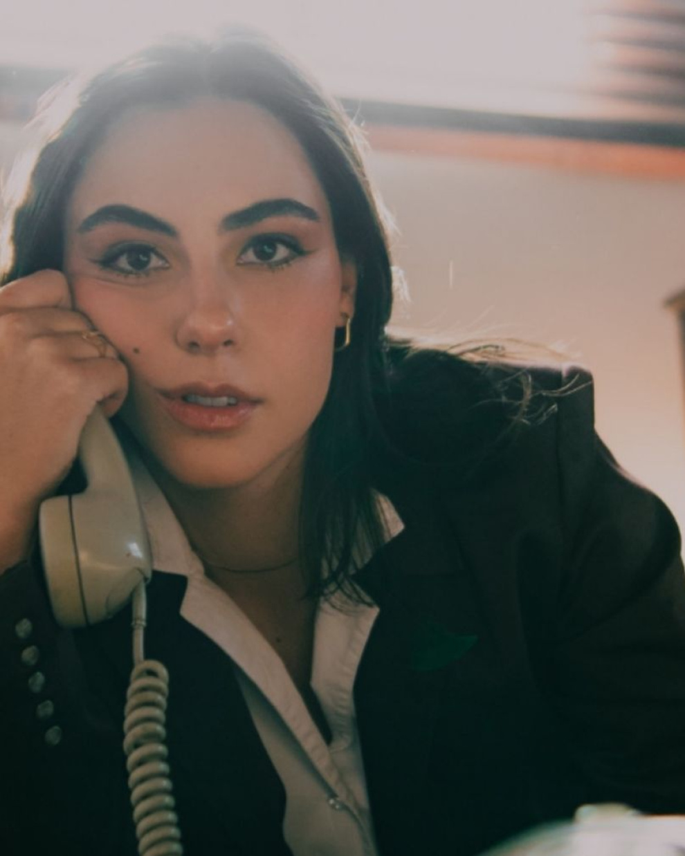 Anto Nella inicia su proyecto musical con Picaflor, el primer tema de un EP de cuatro canciones.