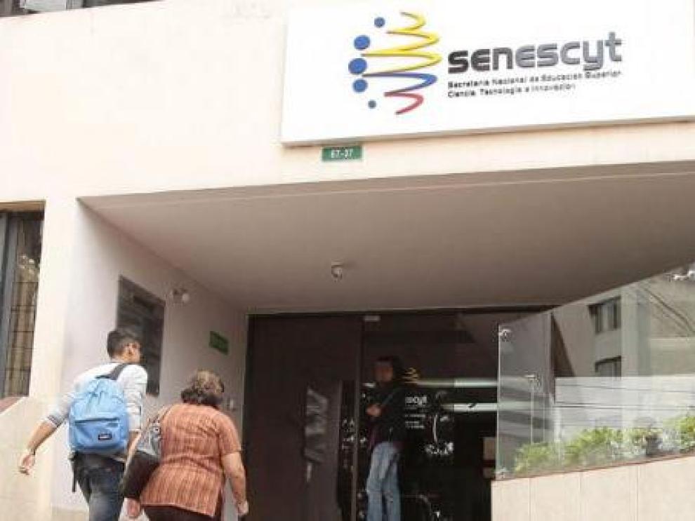 senescyt