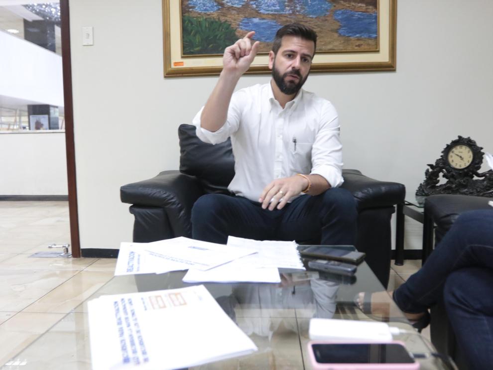 PABLO AROSEMENA