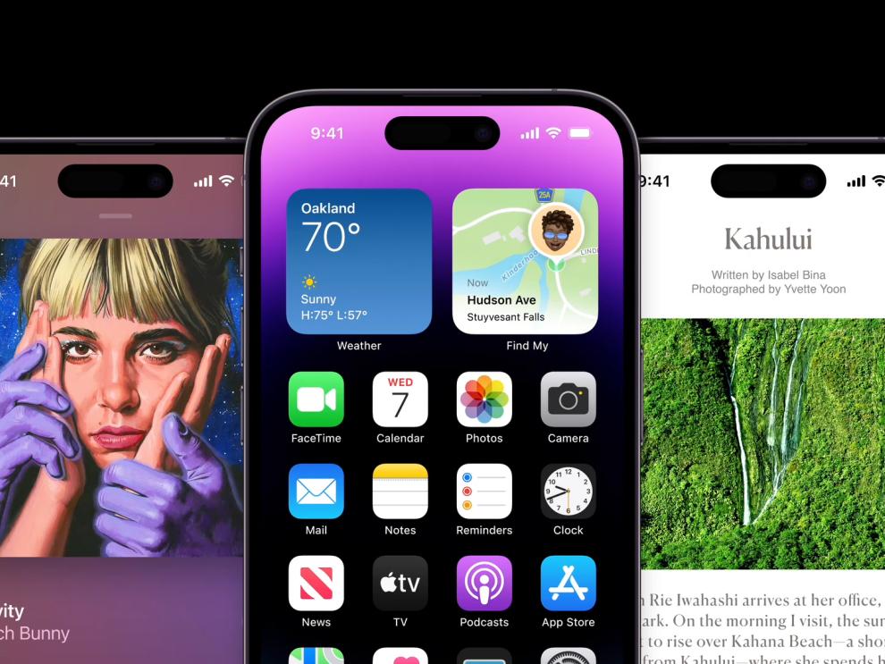 Apple_iPhone_14_Pro_iPhone_14_Pro_Max_Dynamic_Island_demo_3up