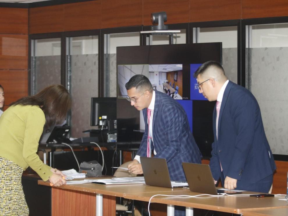 AUDIENCIA VERA