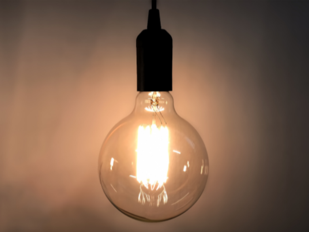 Semanas atrás Ecuador presentó cortes de energía en algunas de sus provincias.
