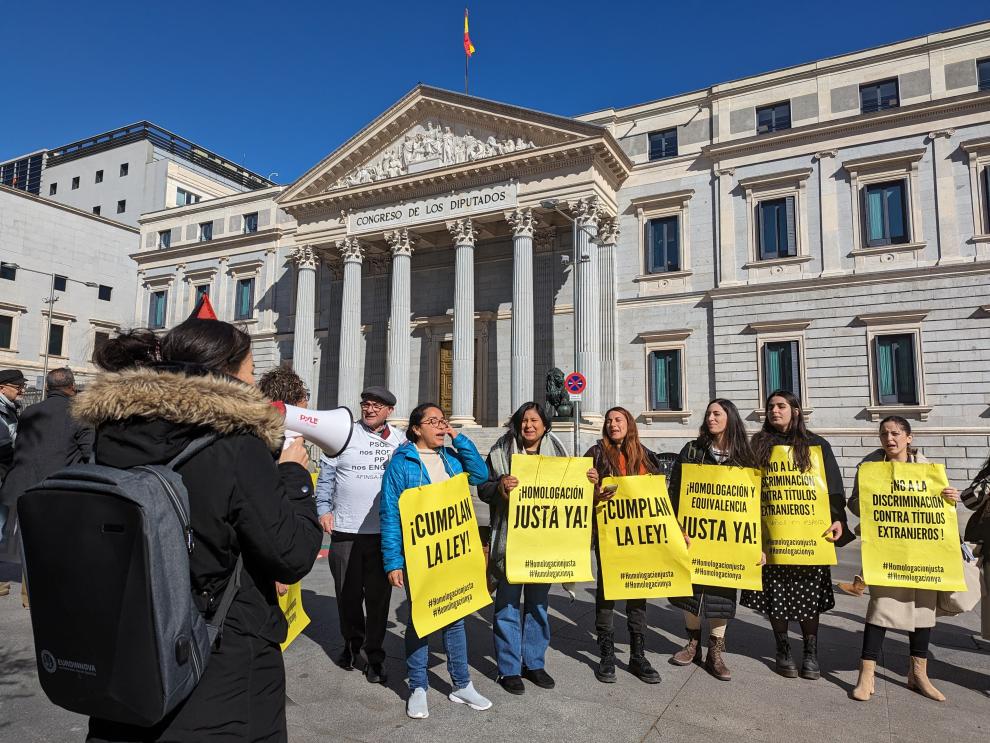 Migrantes_España_Homologación de títulos