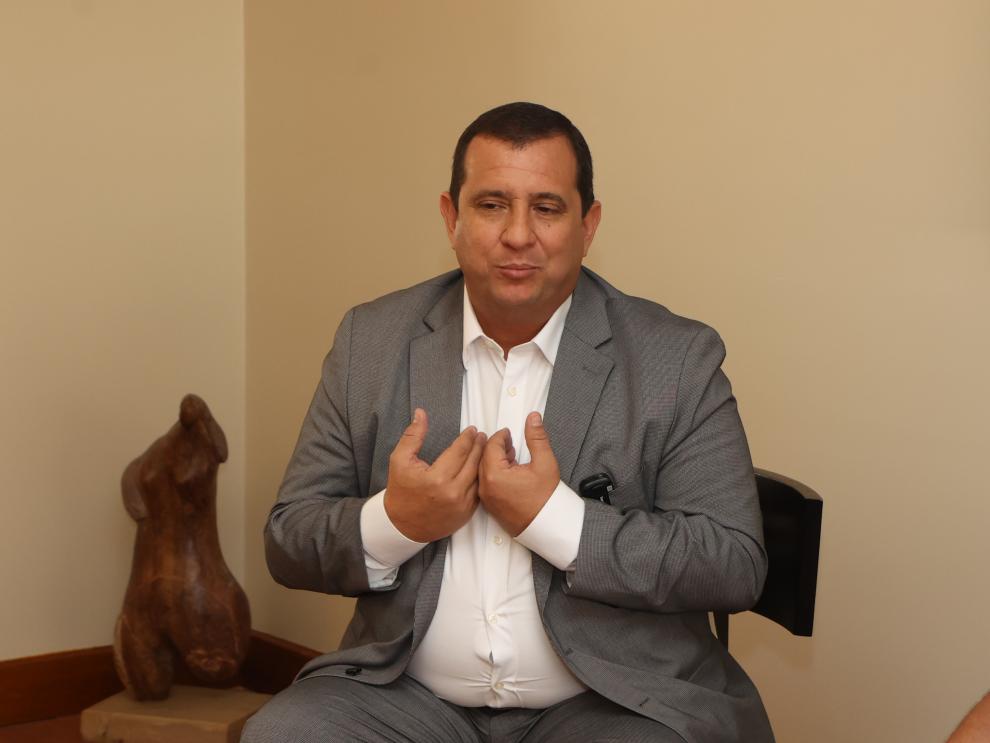 Prefecto de Manabí, Leonardo Orlando