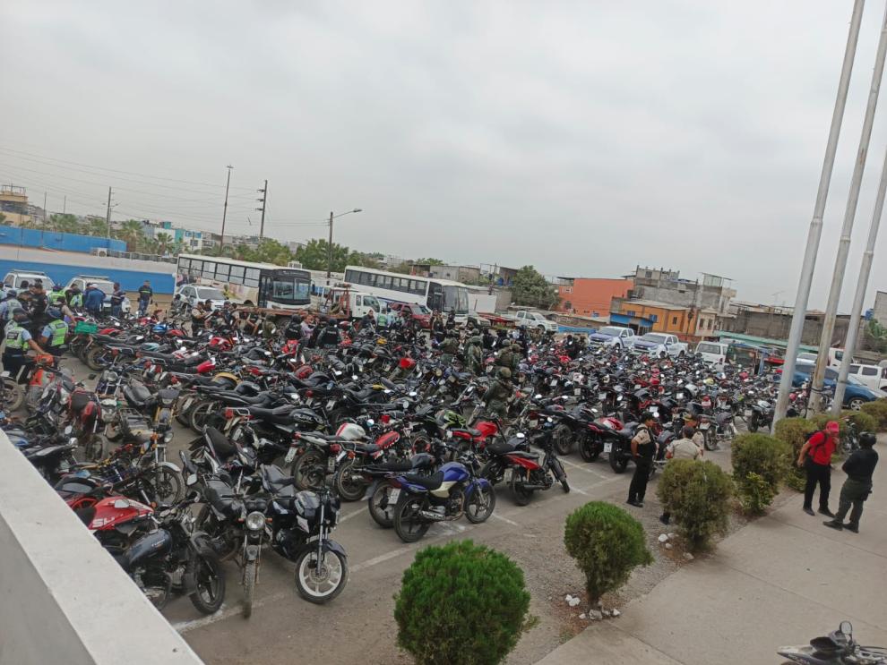 MOTOS RETENIDAS EN DURÁN