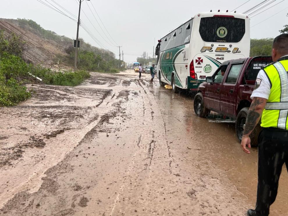 VIA SALINAS