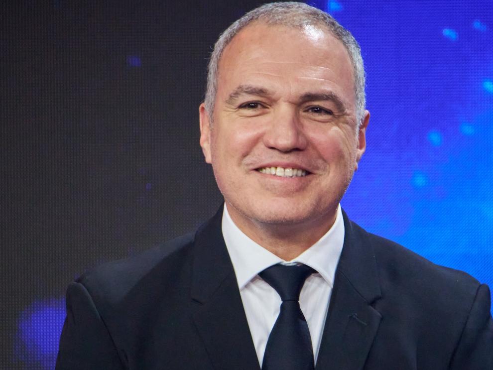 Salvador del Solar.
