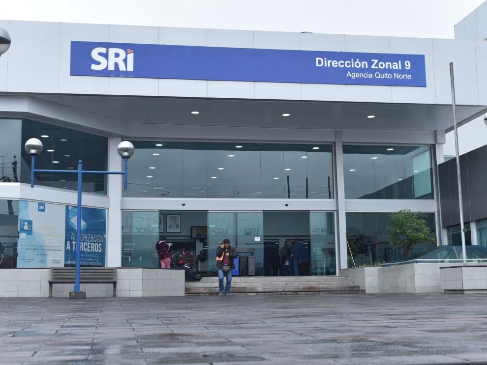 Fachada de una de las sedes del SRI.