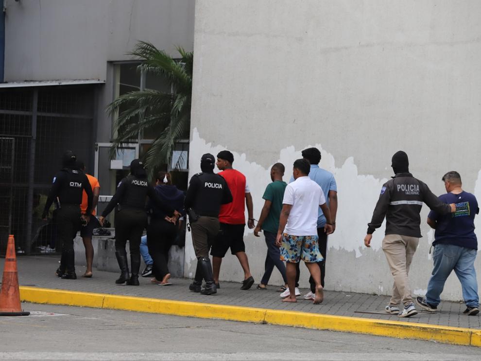 Detenidos extorsión restaurante Rukito