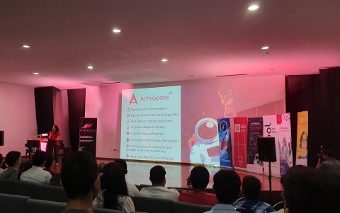 Este 15 de enero se realizó la presentación oficial del concurso en el teatro de la Espol.