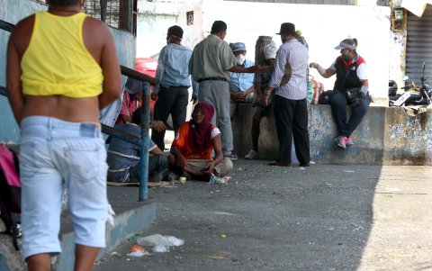 El distanciamiento social y las normas nuevas de convivencia se ignoran.